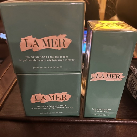 La Mer 1.7 oz Concentrate, La Mer 2 oz soft cream and La Mer cool gel cream 2 oz - Picture 1 of 3